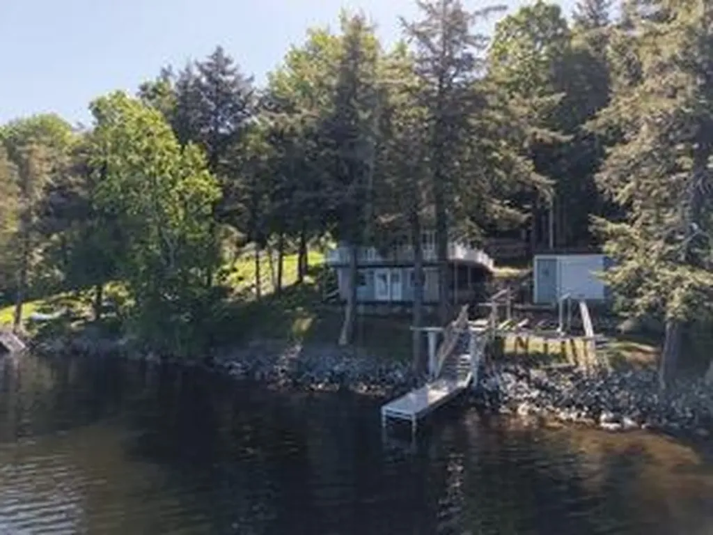 320 Redcedar Lane N Sidney ME 04330