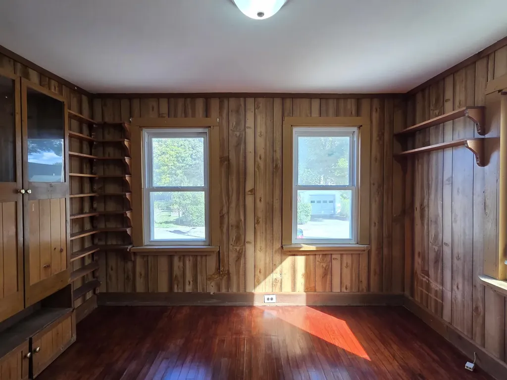 16 Kendall Street Augusta ME 04330