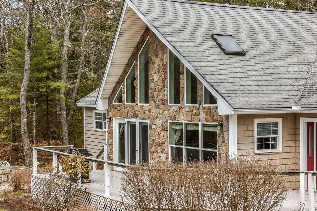 155 Maddocks Avenue Ellsworth ME 04605