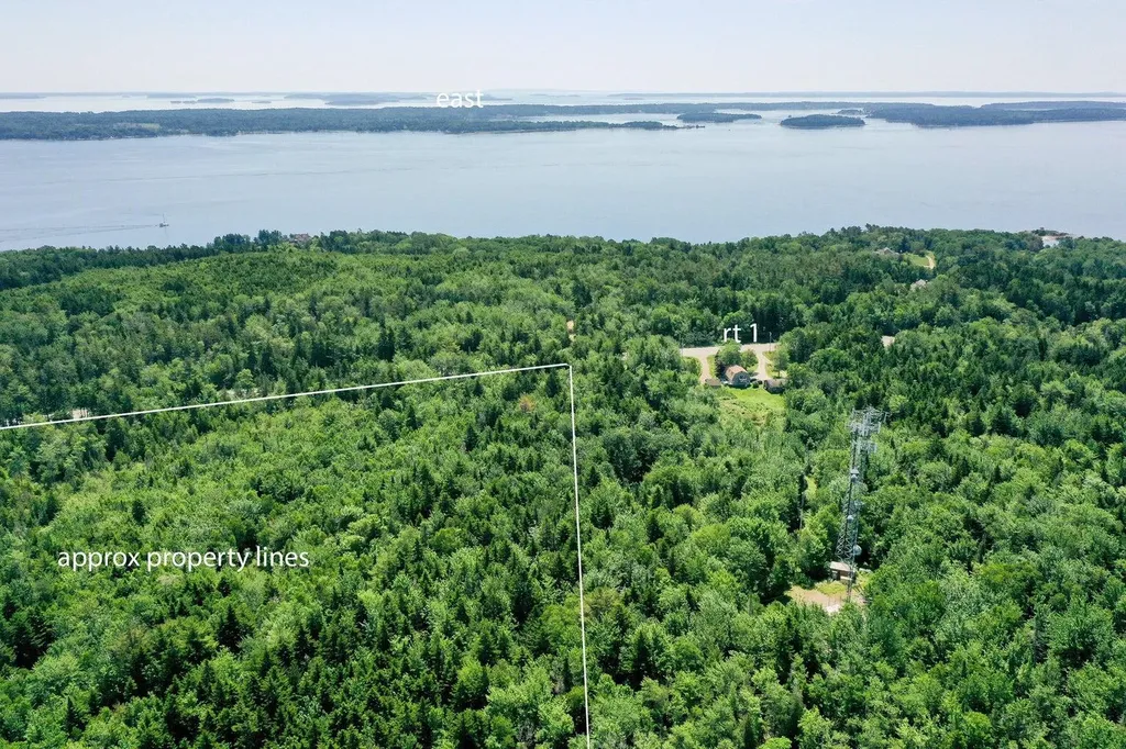 321 Atlantic Highway Northport ME 04849