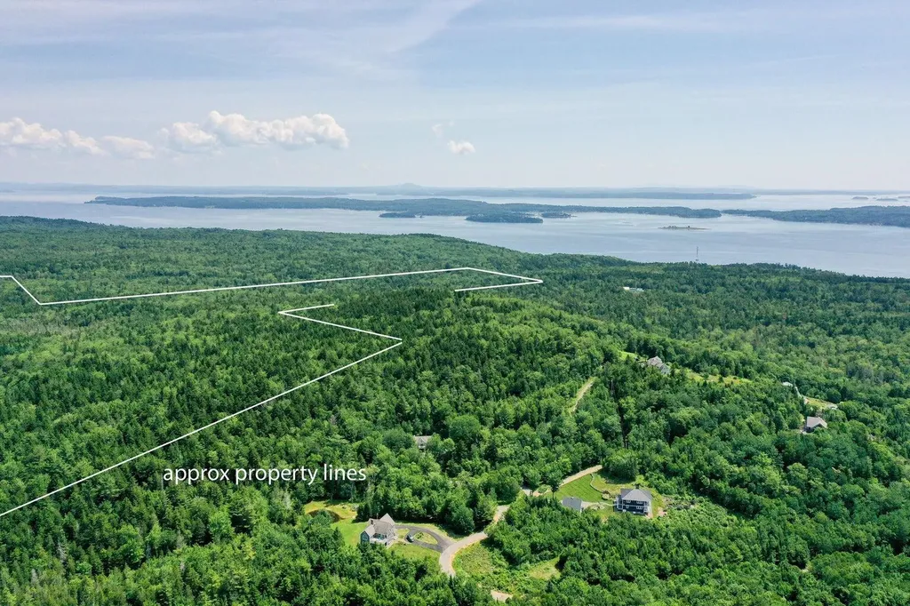 321 Atlantic Highway Northport ME 04849
