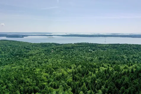 321 Atlantic Highway Northport ME 04849