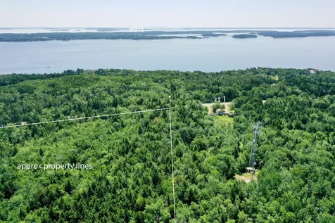 321 Atlantic Highway Northport ME 04849