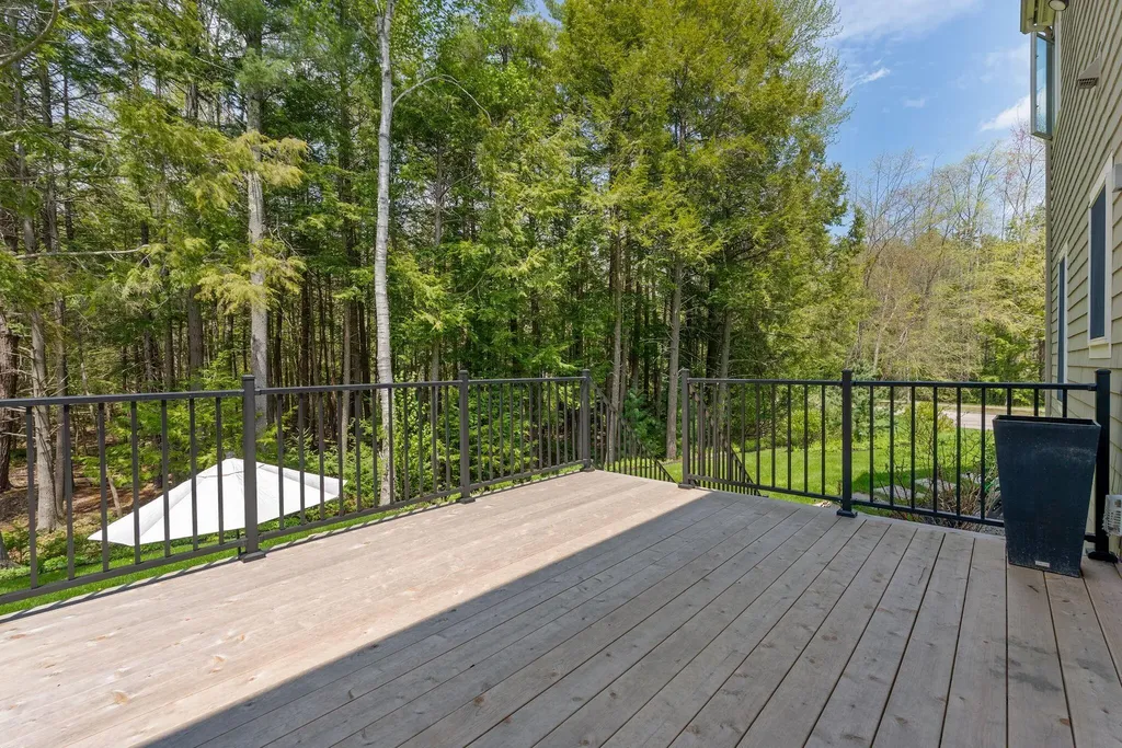 2 Tiger Lily Lane Cape Elizabeth ME 04107