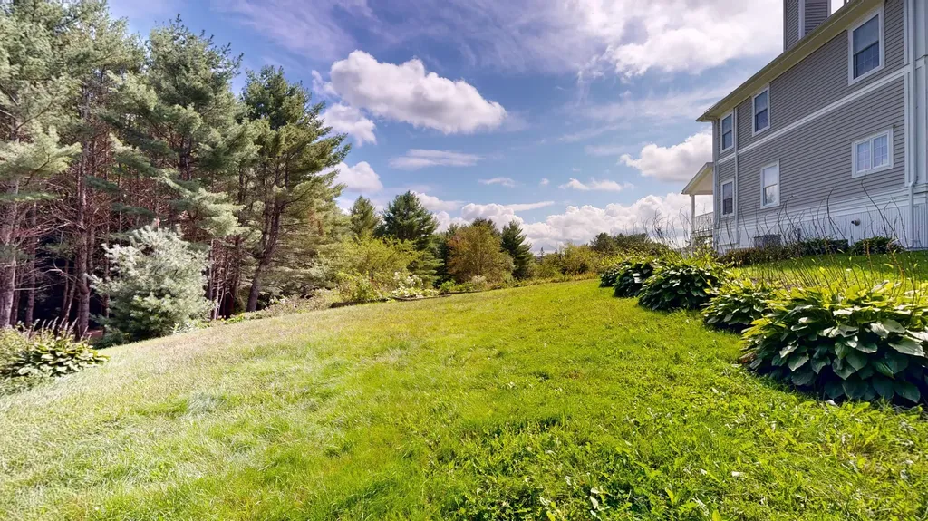 76 Heritage Lane Union ME 04862
