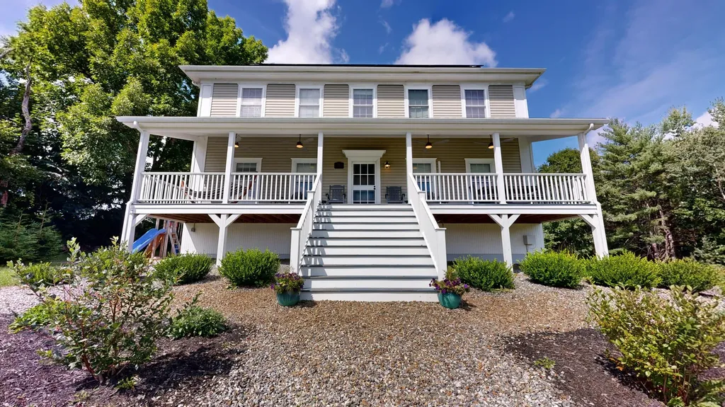 76 Heritage Lane Union ME 04862
