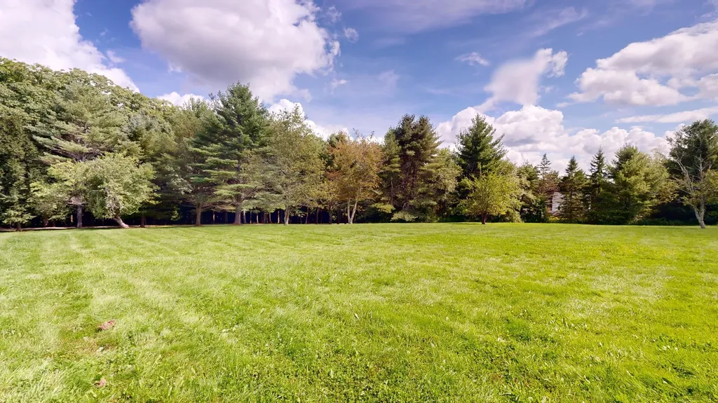 76 Heritage Lane Union ME 04862