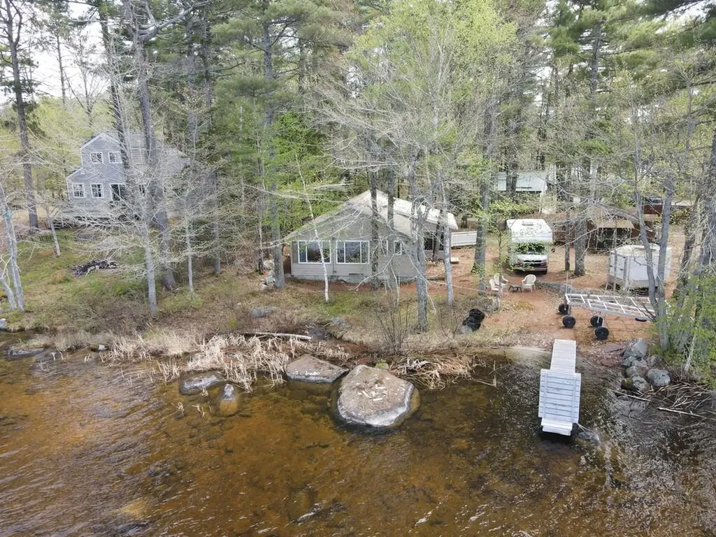 15 Black Bear Lane T1 R9 Wels ME 04462