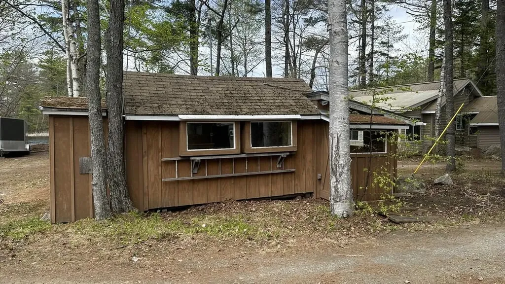 15 Black Bear Lane T1 R9 Wels ME 04462