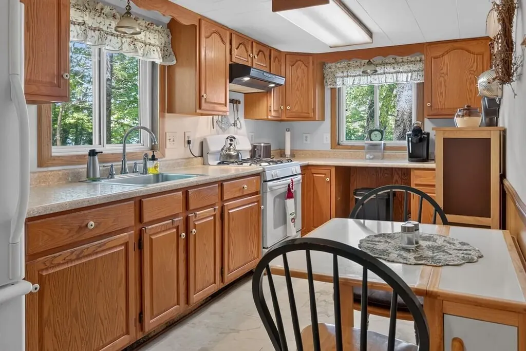 15 Blackbear Lane T1 R9 Wels ME 04462