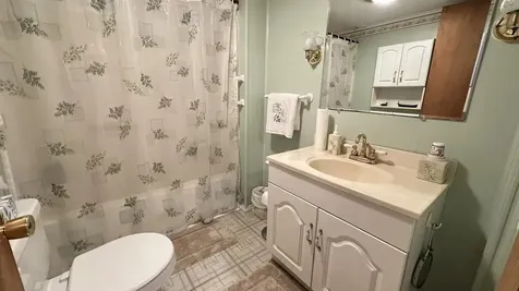 15 Black Bear Lane T1 R9 Wels ME 04462