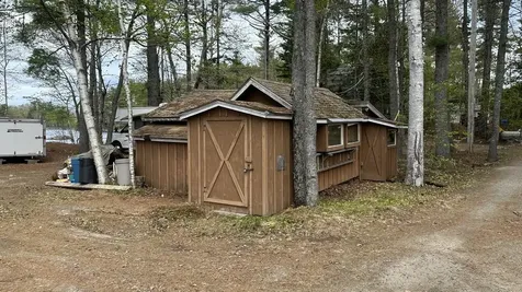 15 Black Bear Lane T1 R9 Wels ME 04462