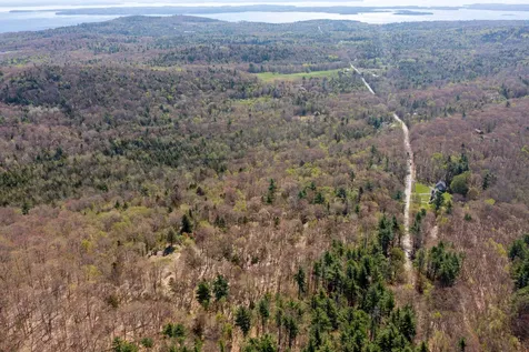 250 Priest Road Northport ME 04849