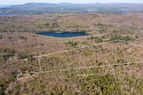 250 Priest Road Northport ME 04849