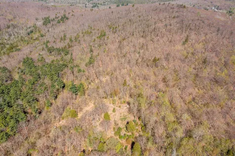 250 Priest Road Northport ME 04849
