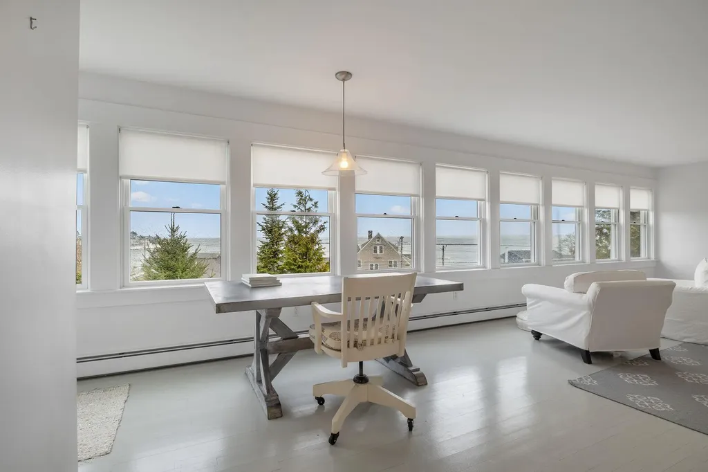 4 Oak Street Kennebunk ME 04043