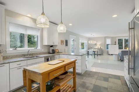 4 Oak Street Kennebunk ME 04043