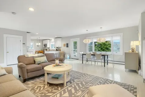 4 Oak Street Kennebunk ME 04043