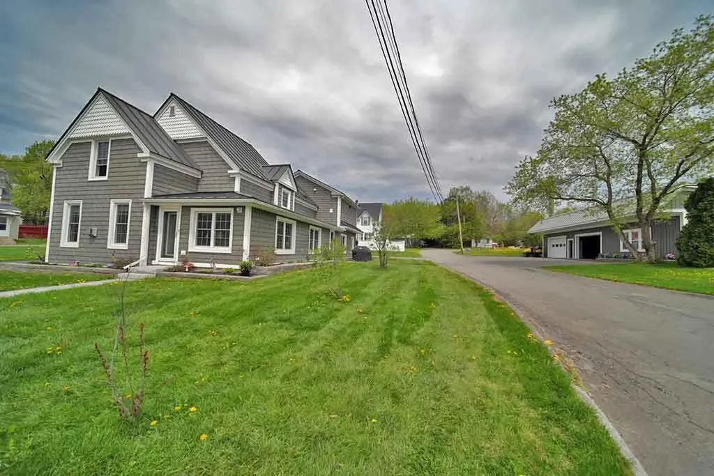 23 Mill Street Houlton ME 04730