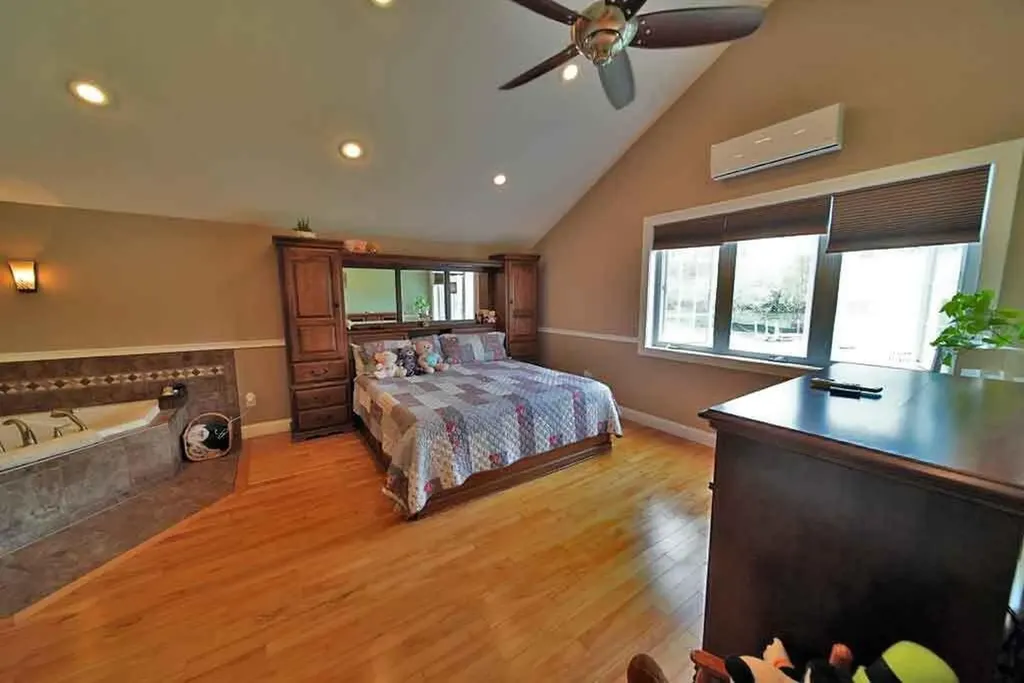 23 Mill Street Houlton ME 04730