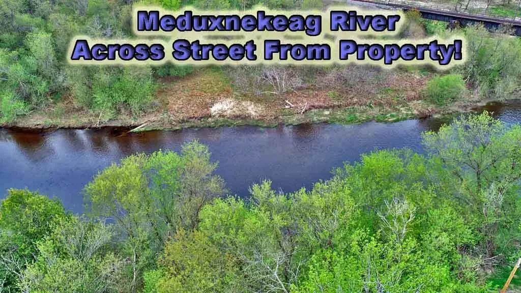 23 Mill Street Houlton ME 04730