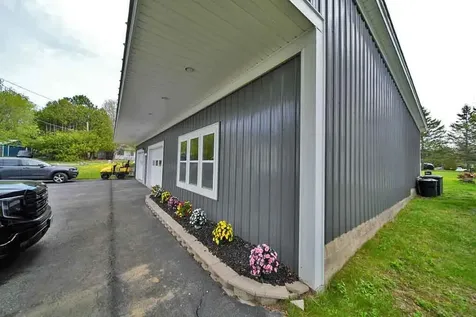 23 Mill Street Houlton ME 04730