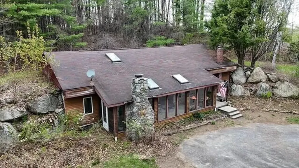 41 Begin Lane Greene ME 04236