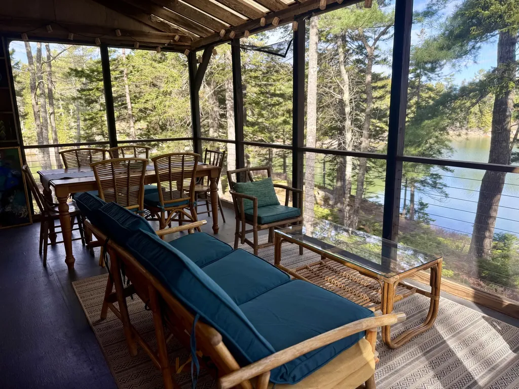 Vinalhaven ME, 368 Calderwood Neck Road