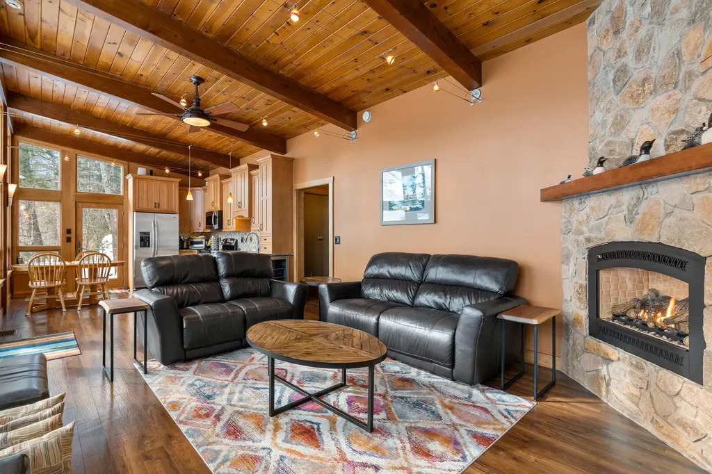102 Musson Road Raymond ME 04071