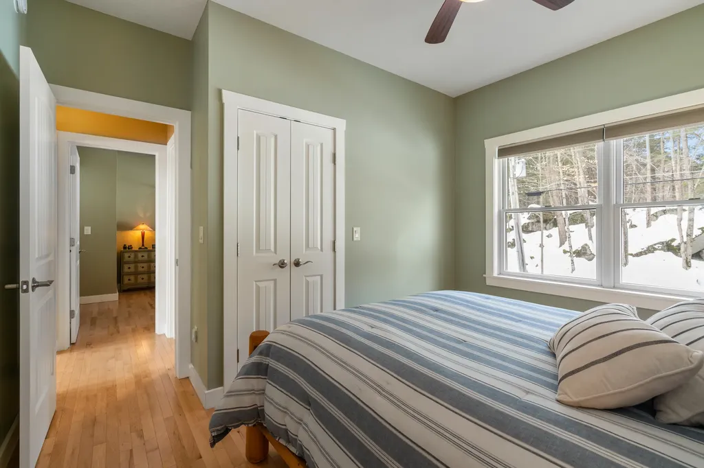 102 Musson Road Raymond ME 04071