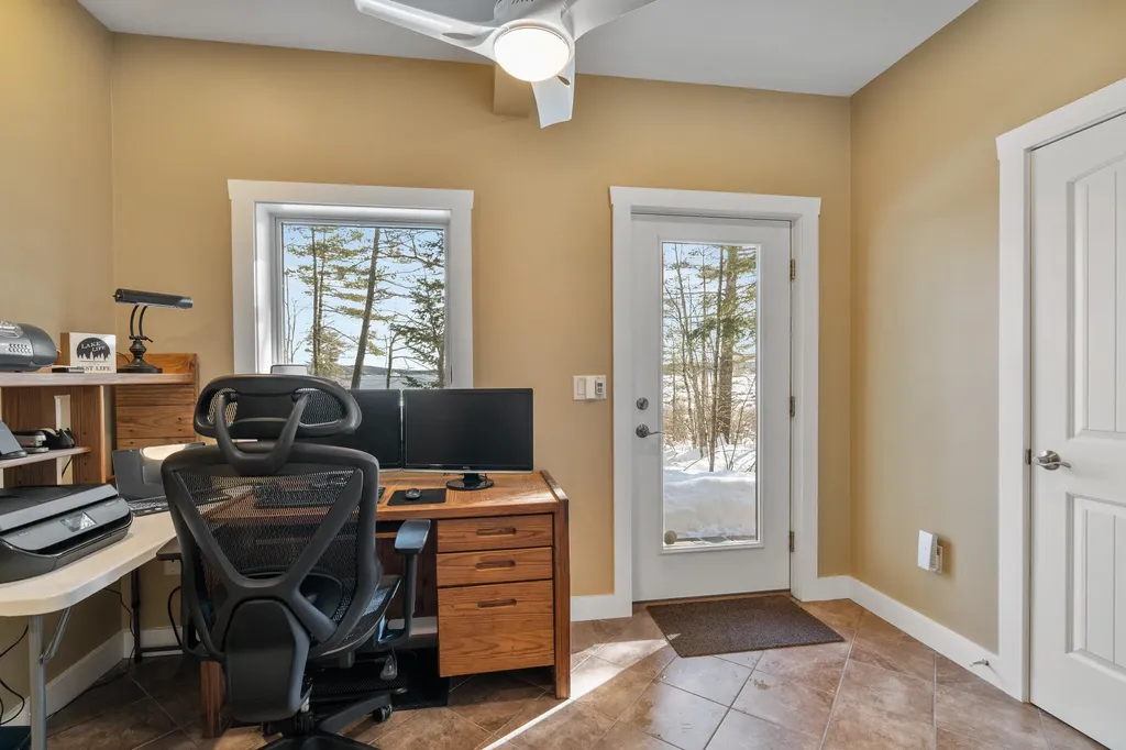 102 Musson Road Raymond ME 04071