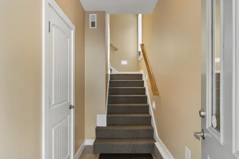102 Musson Road Raymond ME 04071