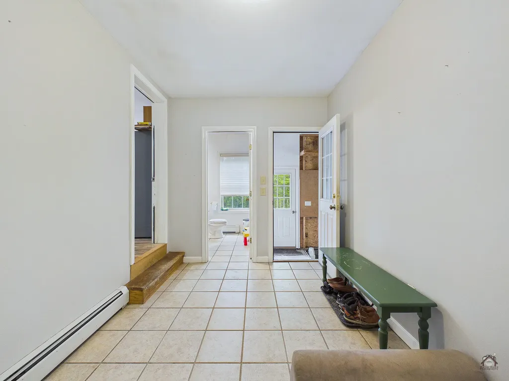 8 Wedgewood Drive Oakland ME 04963