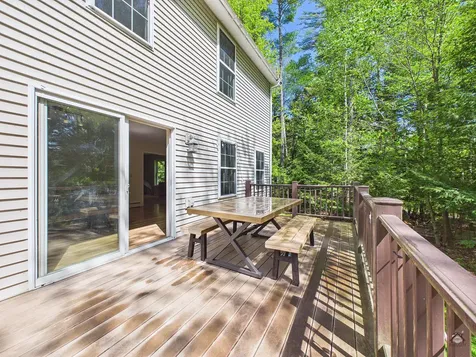 8 Wedgewood Drive Oakland ME 04963