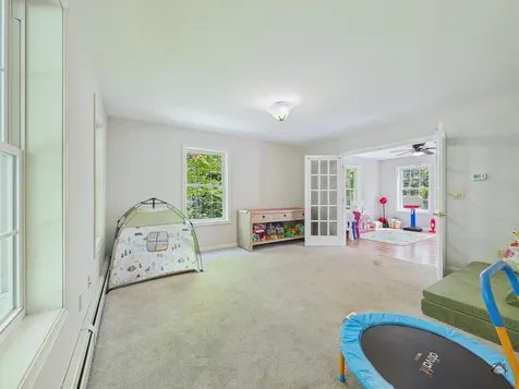 8 Wedgewood Drive Oakland ME 04963
