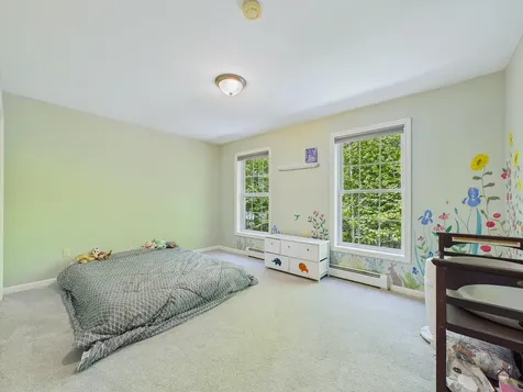 8 Wedgewood Drive Oakland ME 04963