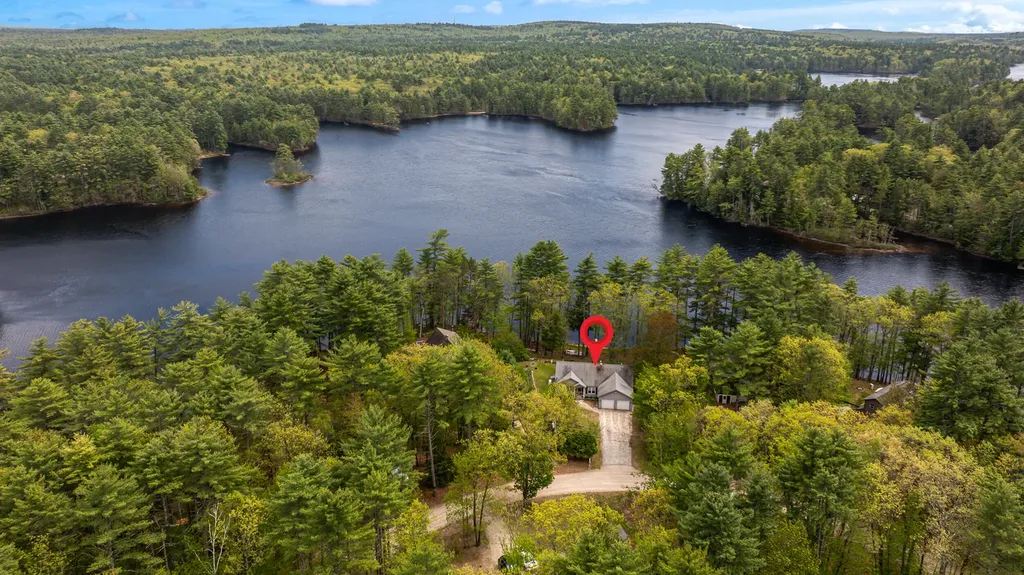 60 Diamond Drive Waterboro ME 04061
