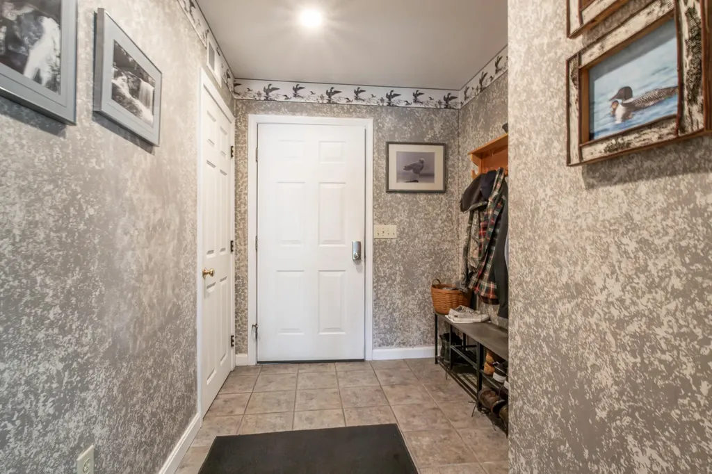 60 Diamond Drive Waterboro ME 04061