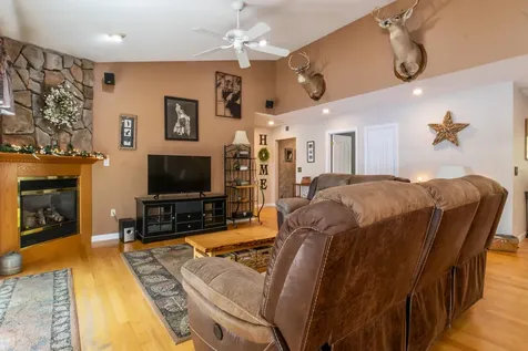 60 Diamond Drive Waterboro ME 04061
