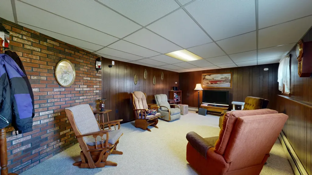 362 Crowley Road Sabattus ME 04280