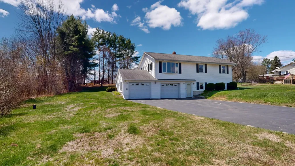 362 Crowley Road Sabattus ME 04280