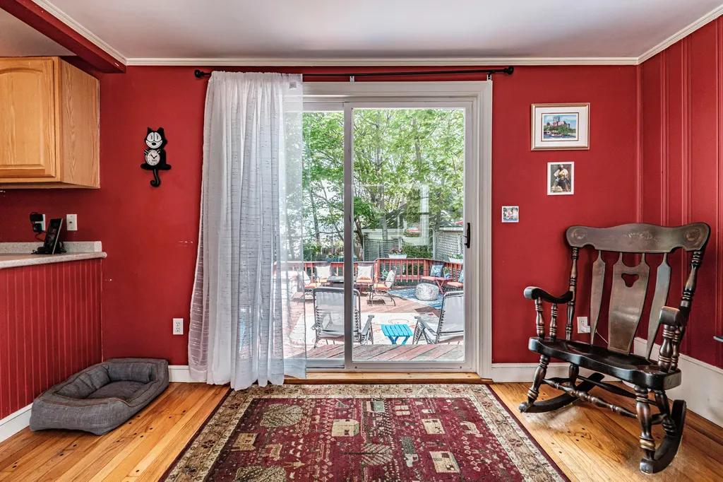62 Plymouth Road South Portland ME 04106