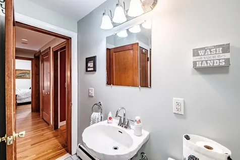 62 Plymouth Road South Portland ME 04106