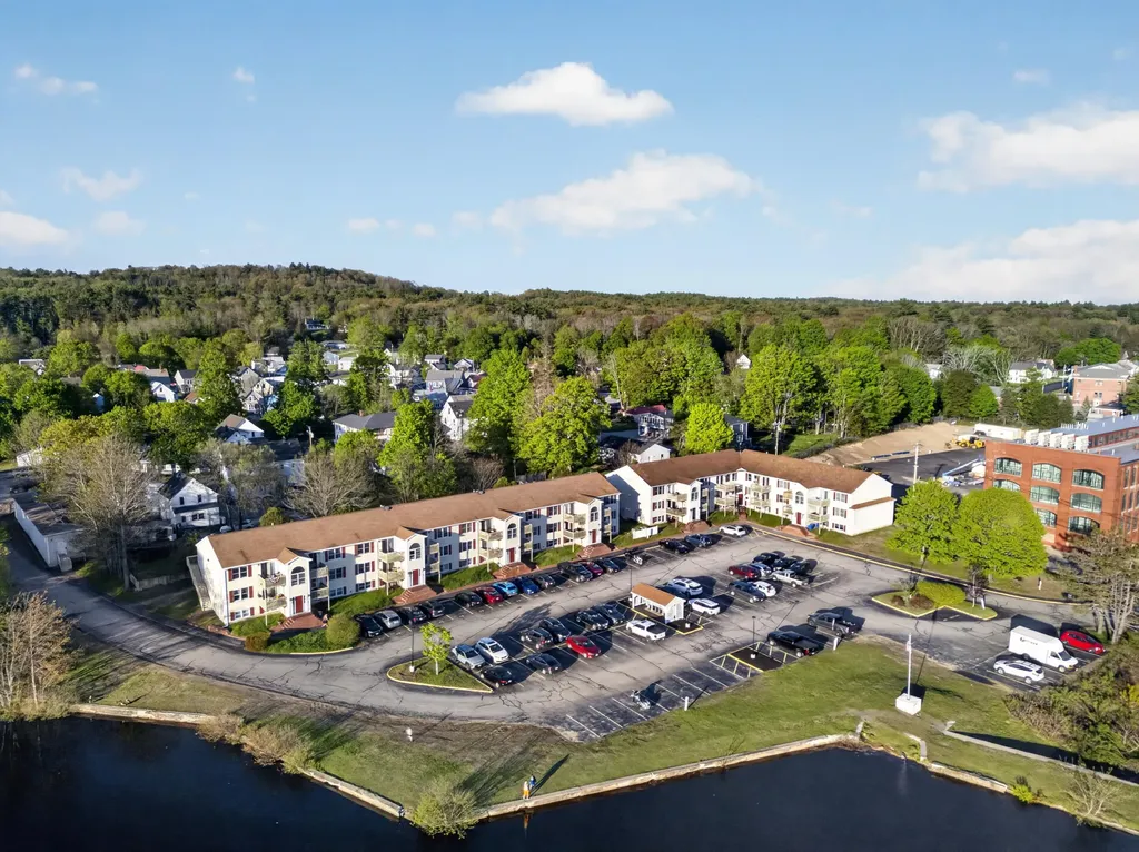 16 Mill Street Sanford ME 04083