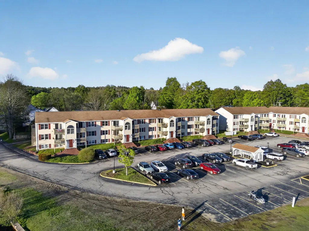16 Mill Street Sanford ME 04083