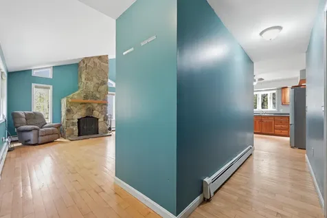 23 Cove Road Readfield ME 04355