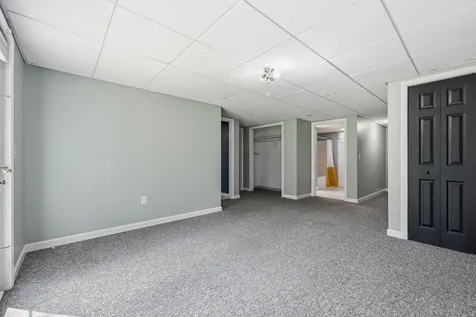 23 Cove Road Readfield ME 04355