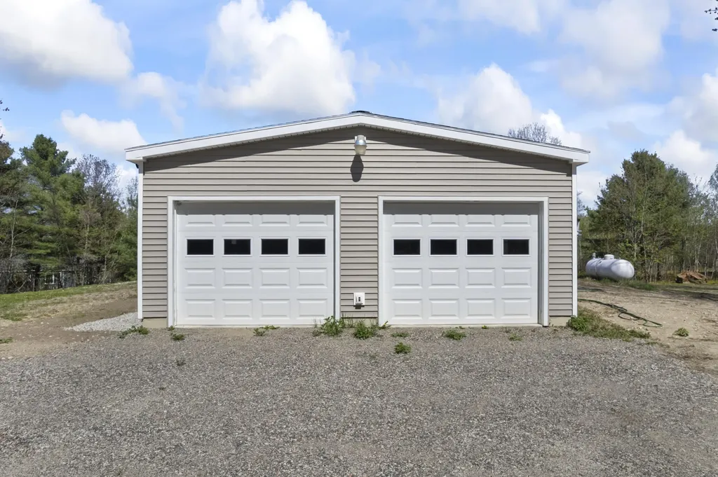 22 Bimi's Way Waterboro ME 04061