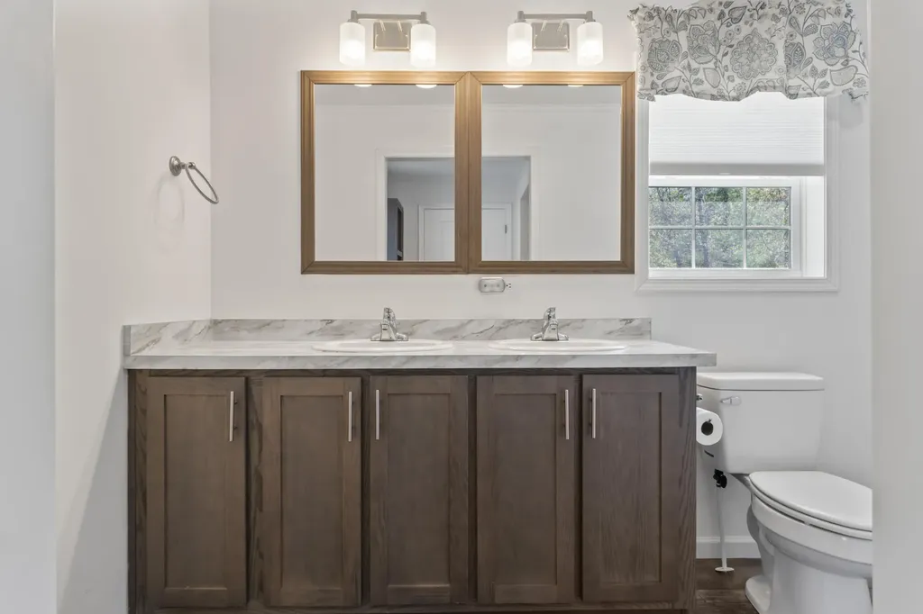 22 Bimi's Way Waterboro ME 04061