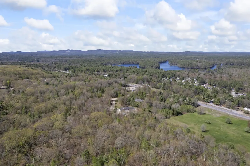 22 Bimi's Way Waterboro ME 04061